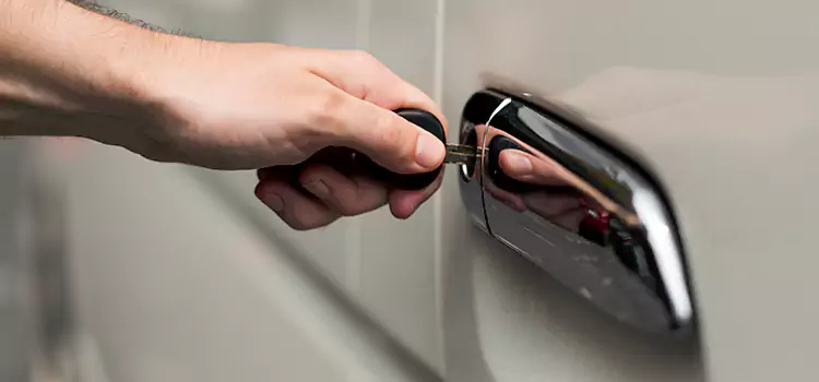 Why Choose Our Auto Locksmith Team in Jacksonville Beach, FL?