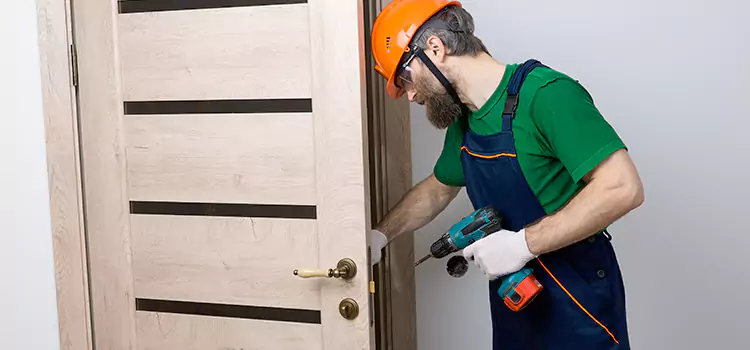Replace Internal Door Handle with Lock Jacksonville Beach
