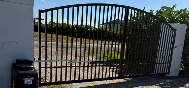 Driveway Fence Repair Jacksonville Beach